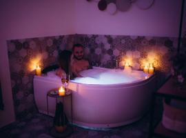Polehárna soukromý wellness apartmán, hotel v destinaci Ústí nad Labem
