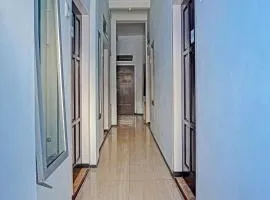 OYO Life 1711 Serayu Sumbersari Residence
