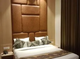 HOTEL JR Grand by 200 steps from golden temple