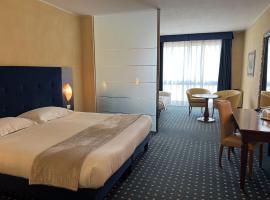 Hotel Villa Maria, ξενοδοχείο στο Ντεζεντσάνο ντελ Γκάρντα