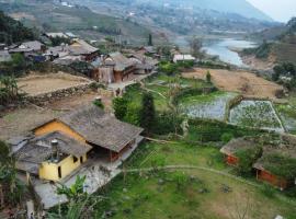 Cha Ta Homestay & Trekking Tour Sa Pa, self catering accommodation in Sa Pa