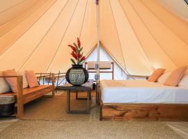Nómada Tayrona Boutique Glamping, Hotel in Los Naranjos