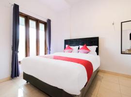 OYO 2118 Fh Stay, hotel v destinaci Yogyakarta
