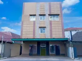 Collection O R.Sukamto Near Palembang Trade Center Mall