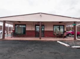 OYO Hotel Dalton PA I-81, hotel in Craig