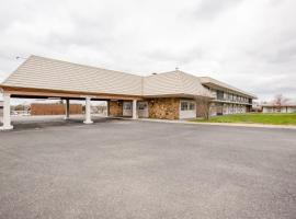 OYO Hotel Lebanon MO I-44, hotel in Lebanon