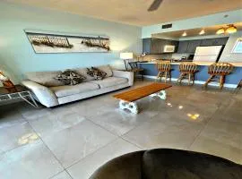 Vacation in Comfort and luxury -1BR Direct Oceanfront - Wyndham Ocean Walk Resort 1307-0