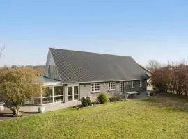 2 Bedroom Amazing Home In Grindsted
