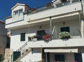 Viktorija Apartments