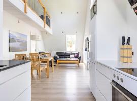 10 min walk from city center，里伯的小屋