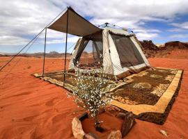 Wadi Rum Paris Cave，位于瓦迪拉姆的旅馆