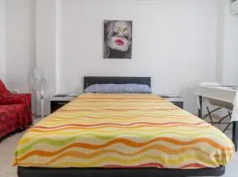 Appartment studio Playa Los Locos 100 meters from the beach