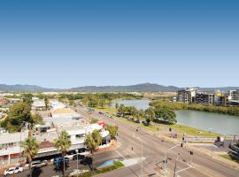 Oaks Townsville Gateway Suites, hotell i Townsville