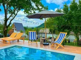 Entire villa with Pool BBQ Fire Pit