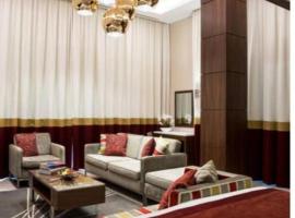 Royal hotel, alojamento em Aiyetoto-Asogun