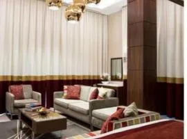 Royal hotel