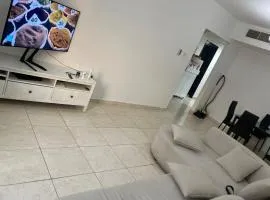 Apartment Familiale Peaceful bedroom and living room