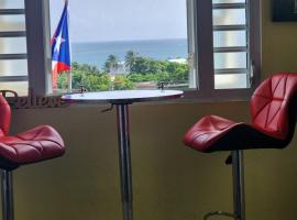 Tamara Guest House, hotell sihtkohas Luquillo