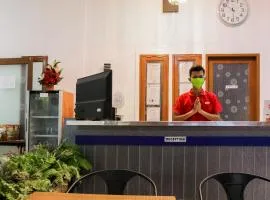 Hotel O Pa Baeng Baeng Near Rumah Sakit Faisal Formerly Guest House Cahaya 7296