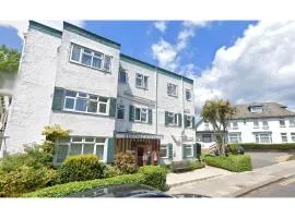 Central Hotel Golders Green