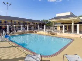 OYO Hotel Ingleside TX
