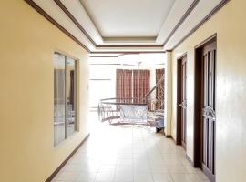 OYO 759 Royal South Garden Suites, hotel v destinaci Tagaytay