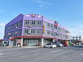 Capital O 90311 Tamim Suite Hotel Dungun, hotel v destinaci Dungun
