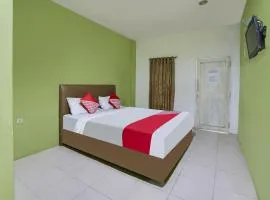 OYO Life 91027 Note Hotel Syariah