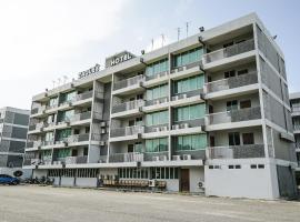 Capital O 90490 Zaques Hotel, ξενοδοχείο σε Sungai Petani