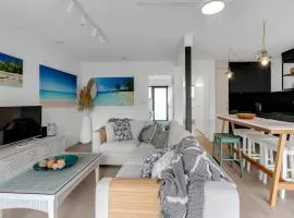 Mira - Poolside Beach Retreat by Four Mile Beach