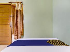 SPOT ON 91159 Kost Putrana Syariah, hotel i Cilimus 2