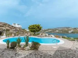 Myconian V Pool Residence