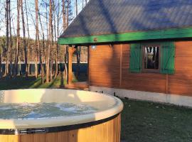 Domek na Mazurach w zagajniku przy jeziorze, villa in Stare Kiejkuty