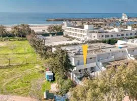 Villetta poseidone sulla spiaggia di Torre San Giovanni