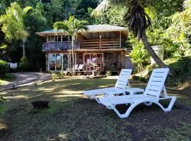 HUAHINE Manta Lodge avec 4x4 optionnel