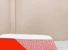 SPOT ON 91336 Guesthouse Tarumanegara