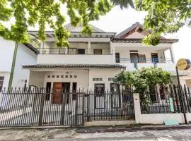 OYO Life 91374 Asia Stay Semarang Syariah