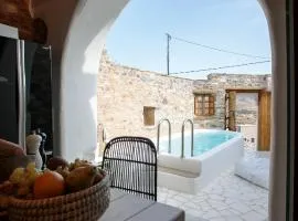 Naxos Heritage Residence