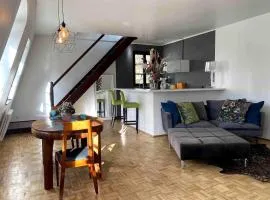 Neuss Zentrum 70qm Maisonette-Wohnung in Stadthaus