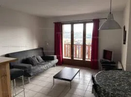 Appartement T3 avec garage, proche des pistes, 6 couchages - FR-1-295-205