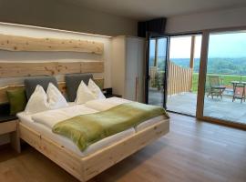 Gästezimmer Weinhof Tropper, hotel v destinaci Hütt