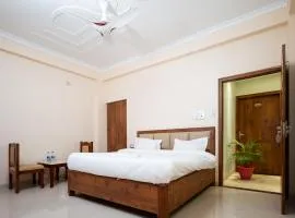 Hotel Shiva Nilay Inn