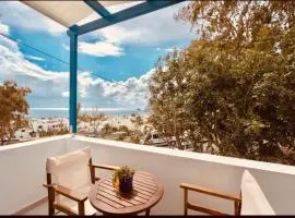 Serenite Santorini Getaway offering 2 Bedrooms and Stunning Sea Views