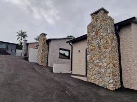 Chalet 2 moderne et chaleureux