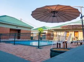 Victoria Falls Premier Lodge
