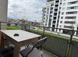 CORESI 3 CAMERE TOP CITY