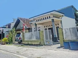 OYO Life 91600 Syariah Army Kost & Homestay