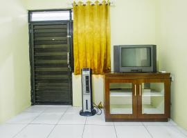 OYO Life 91606 Nadin Guest House Syariah, hotel di Garut