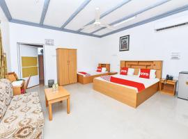OYO 138 Gulf Sand Motel, hotel v destinaci Barka