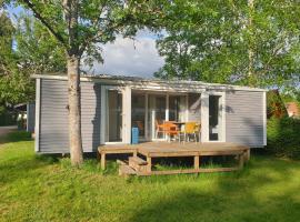 Mobil Home Grand Confort, ξενοδοχείο σε Granges-Aumontzey